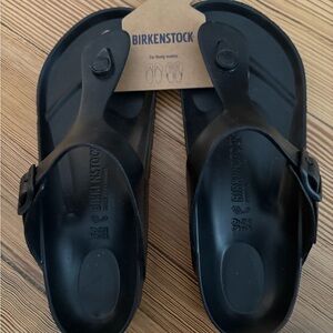 Birkenstock Black Gizeh, SIZE 39, NWOT.